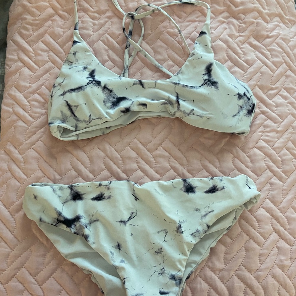 2 piece bathing suit